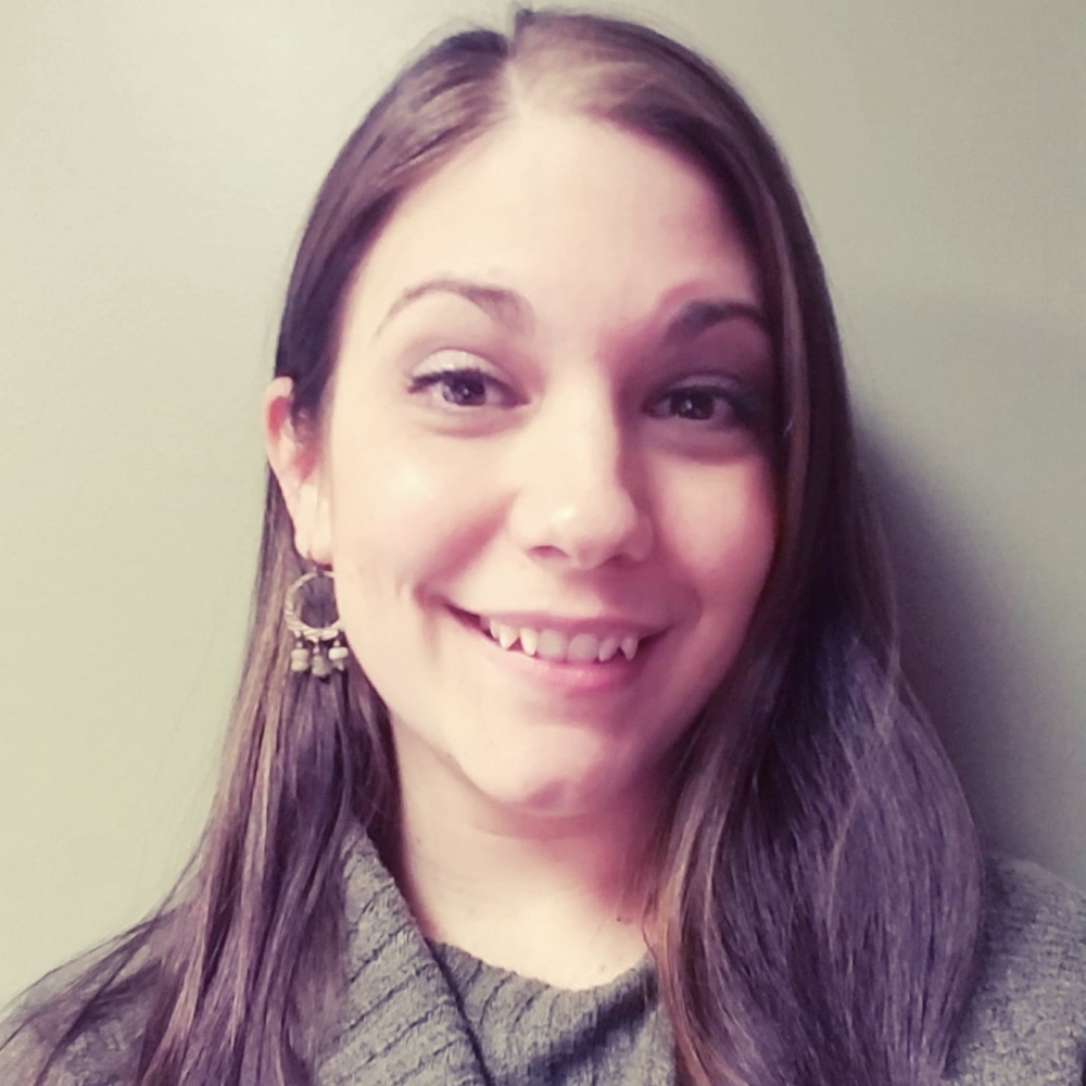 Meet your Posher, Dayna